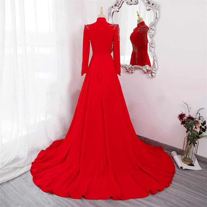 سيدة الأحمر - Rebecca Fashion